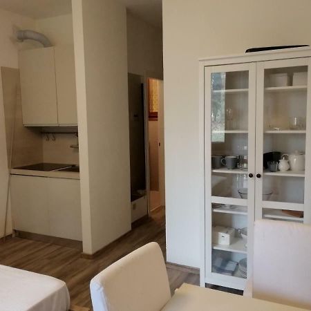 Bianca Studio Guanzate Εξωτερικό φωτογραφία